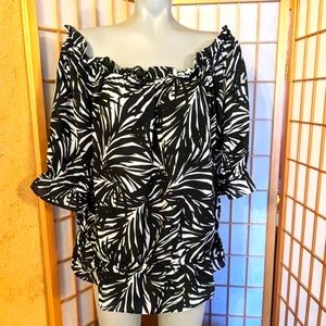 🆕 The Limited, off shoulder top, NEW with tags, size XL FINAL PRICE DROP 💧💧💧